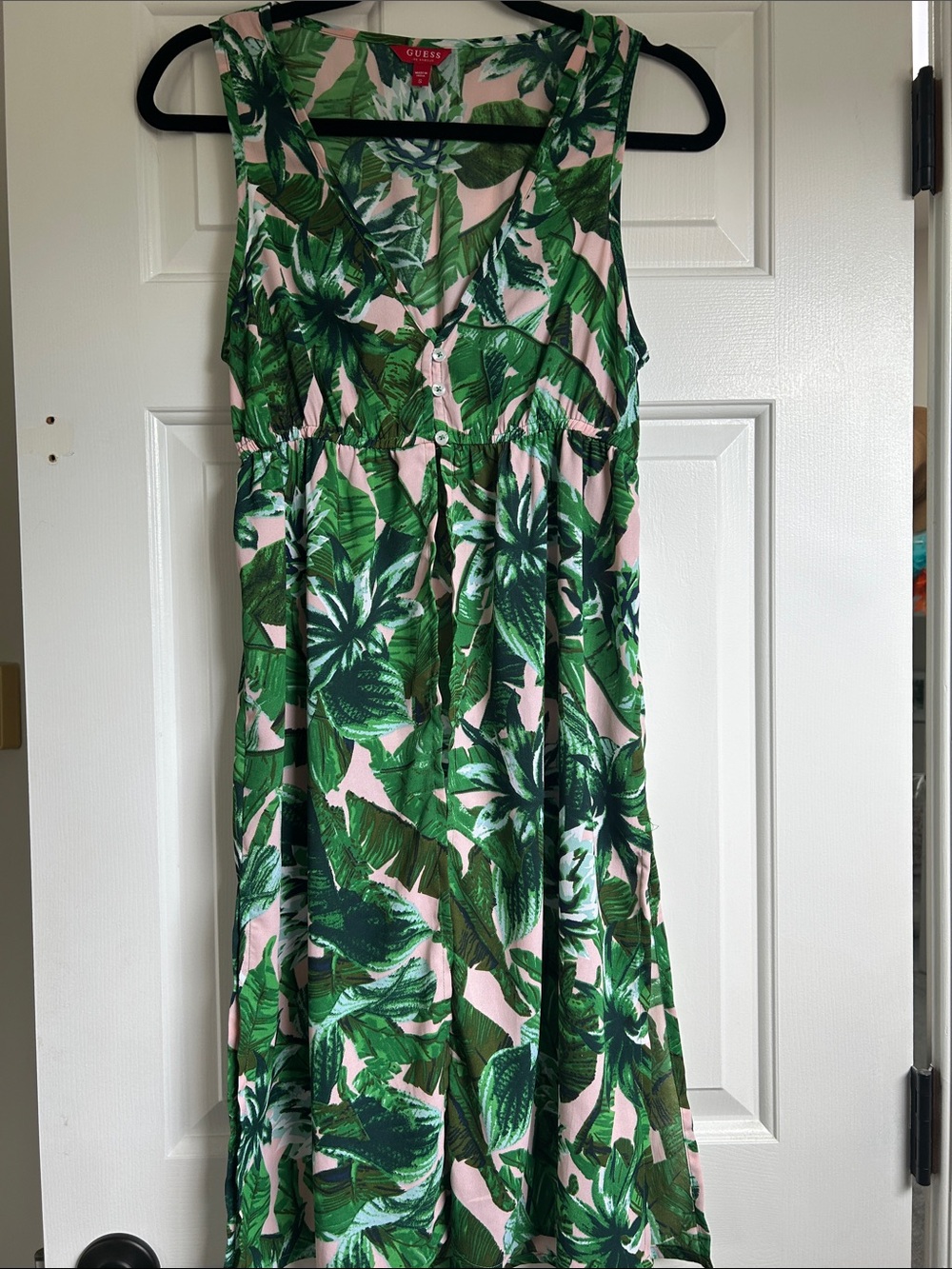 S GUESS Sleeveless Tropical Leaf Print Kimono- Green & Pink